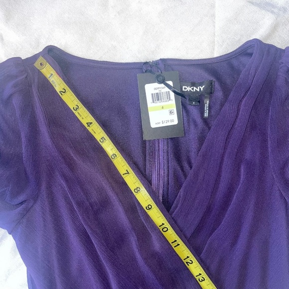 DKNY  Women's Purple Belted Flutter Short Sleeve V-neckFloral Chiffon Midi Sz 4 - Picture 8 of 10